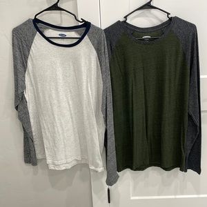 2 Old navy Tees. White / gray heathered. & green / blue gray